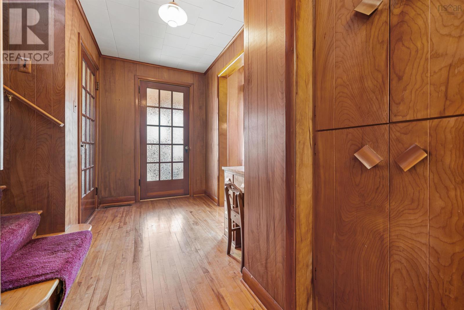 8 Robie Street - 28