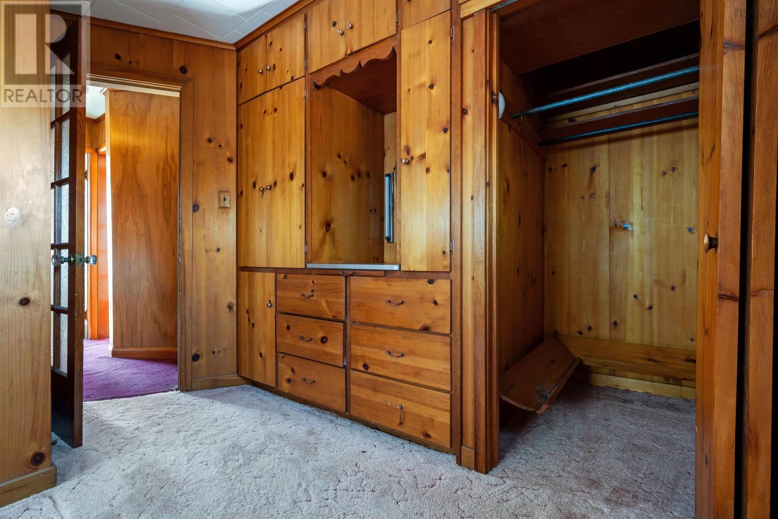 8 Robie Street - 38