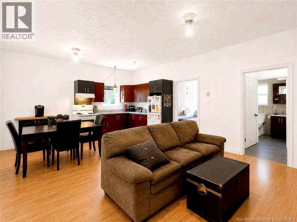 340 Ave Du Tré Carré - Image 25