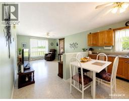Kitchen/Dining room - 340 Ave Du Tré Carré, Shippagan, NB E8S1Y4 Photo 16