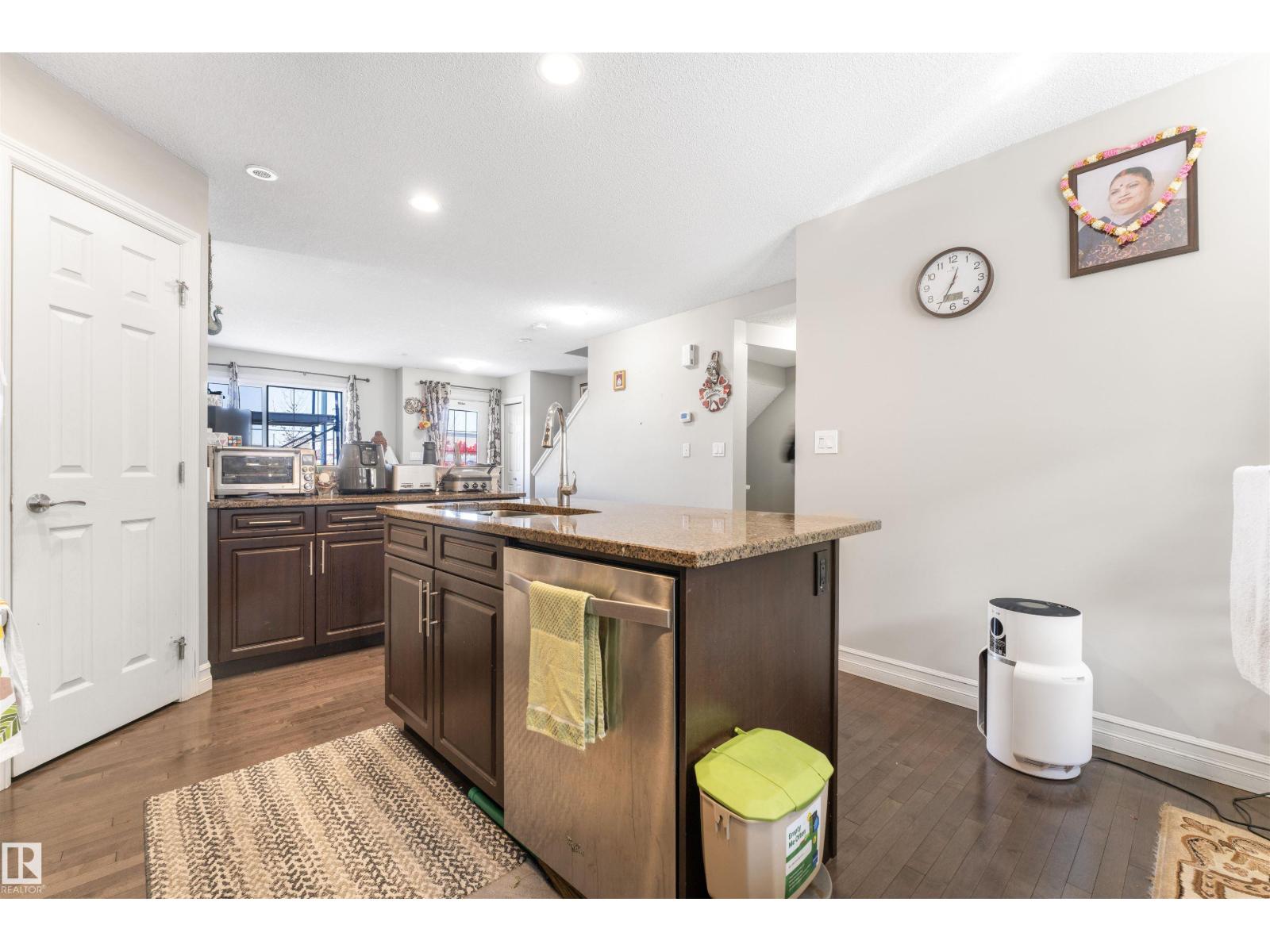 #140 655 TAMARACK RD NW — photo 6