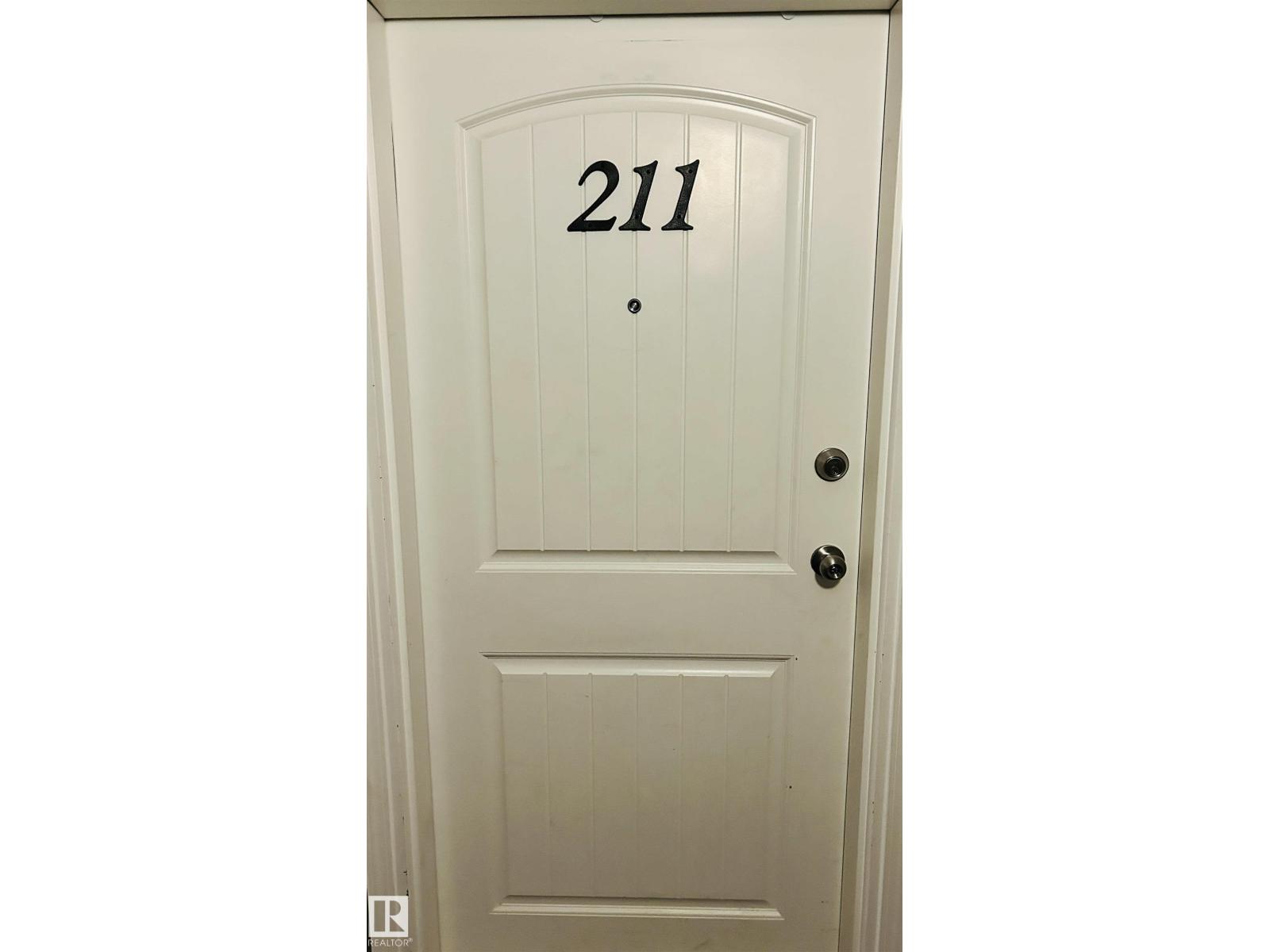 #211 5302 51 ST - 19