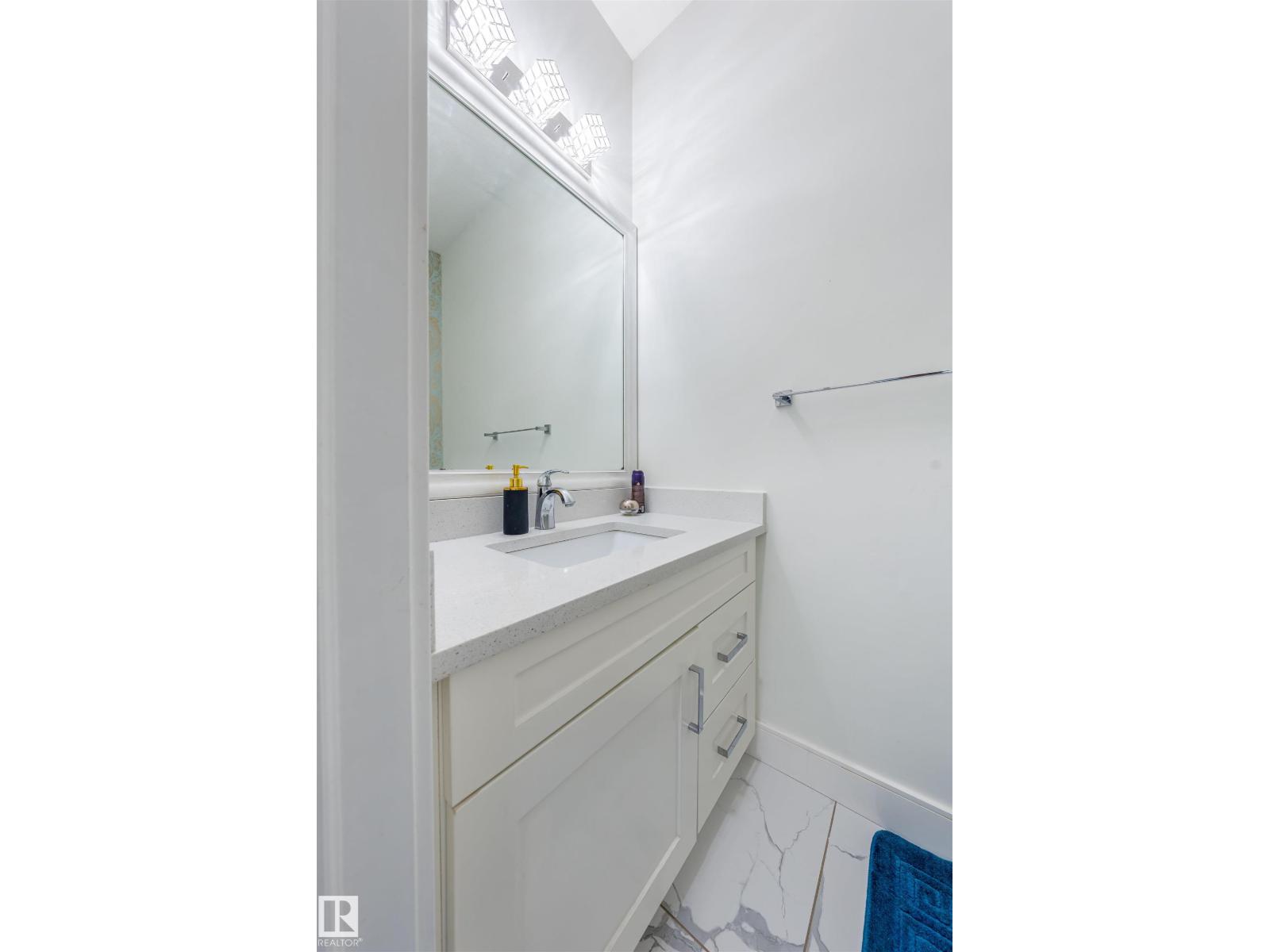 2630 16A Ave NW - 11