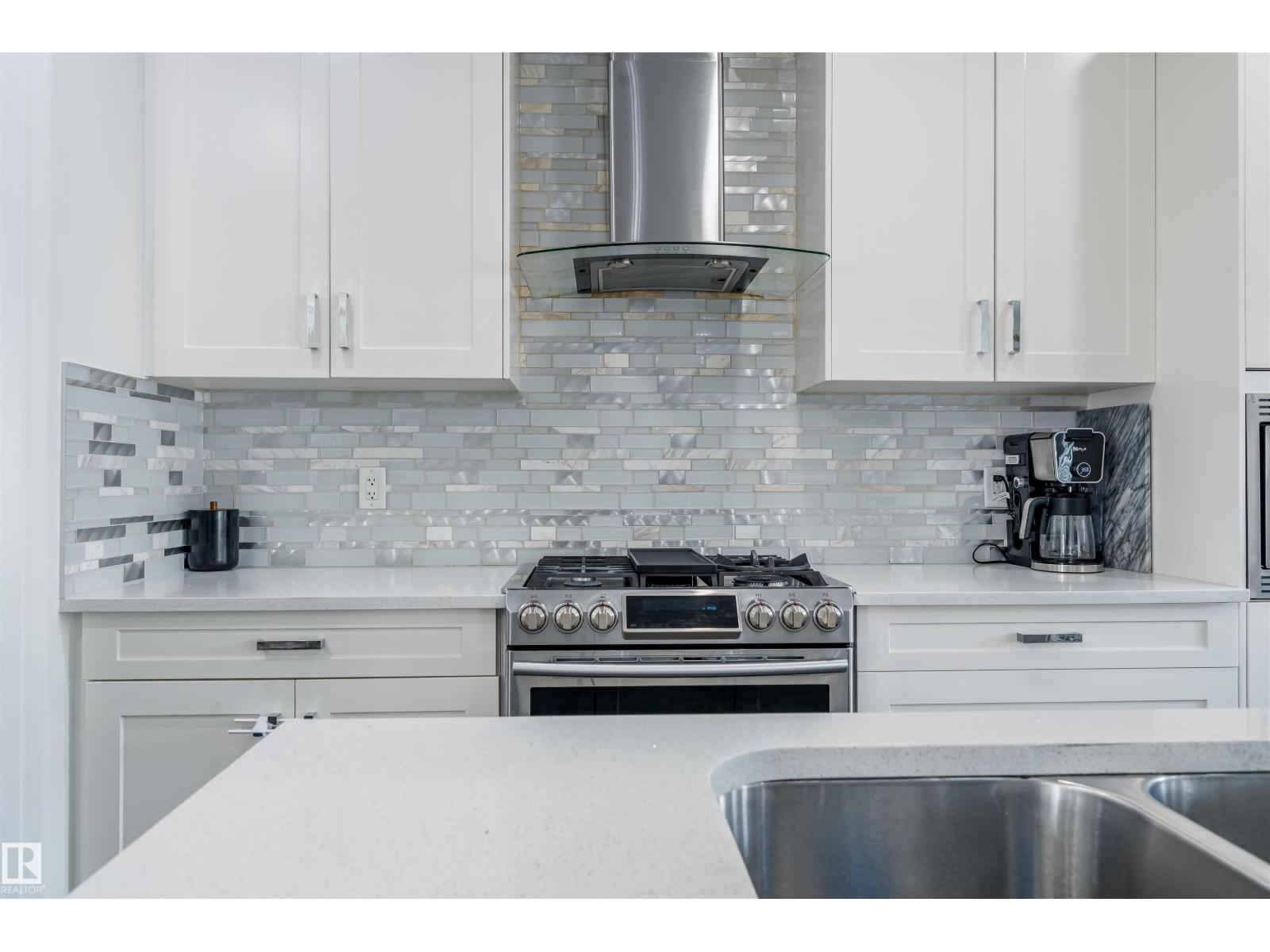 2630 16A Ave NW - 18
