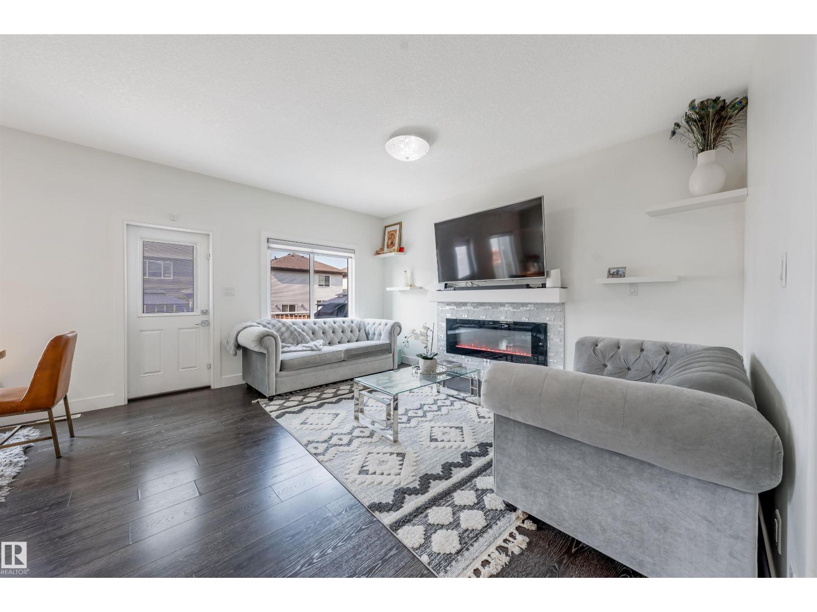 2630 16A Ave NW - 21