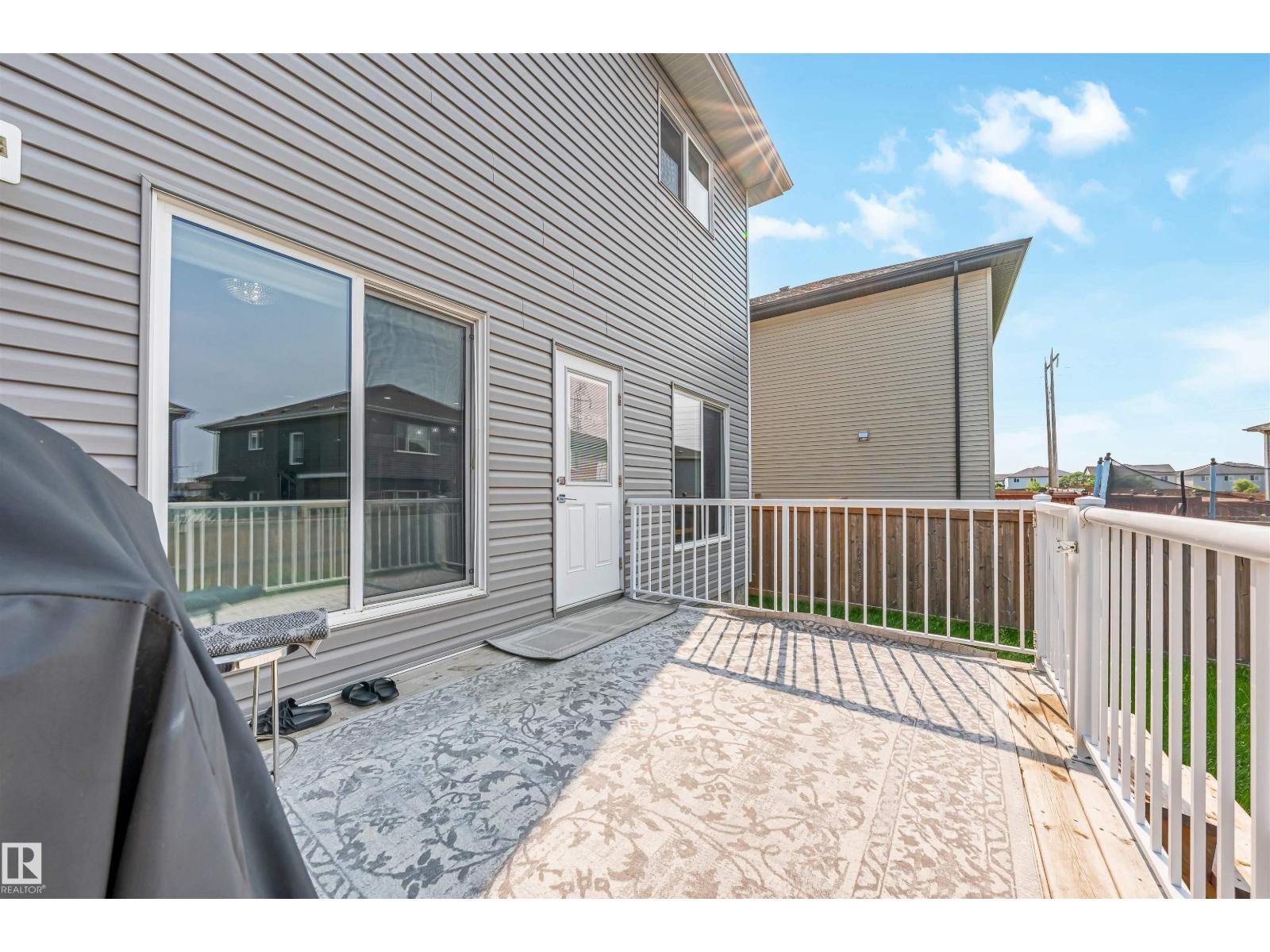 2630 16A Ave NW - 24