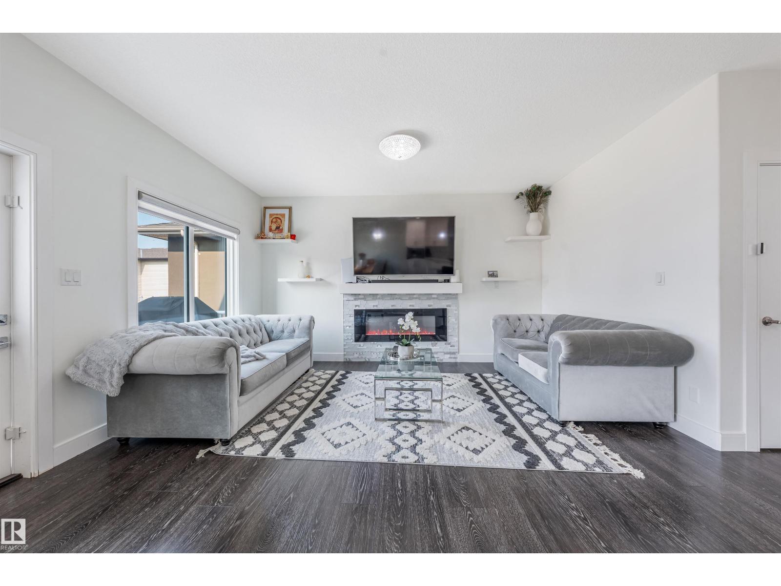 2630 16A Ave NW - 22
