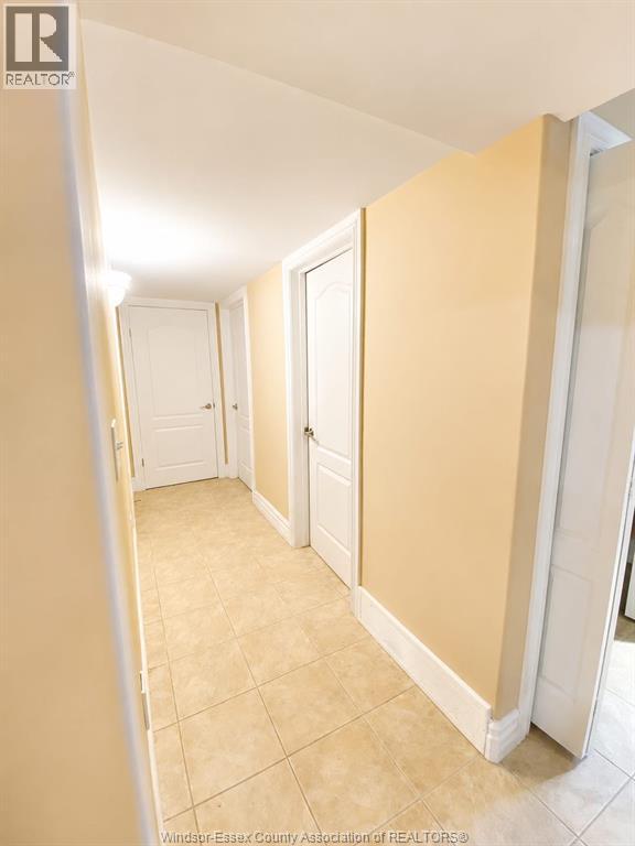4518 HELSINKI CRESCENT - 10