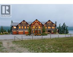 Foyer - 6525 Worrall Road, Tappen, BC V0E2X1 Photo 6