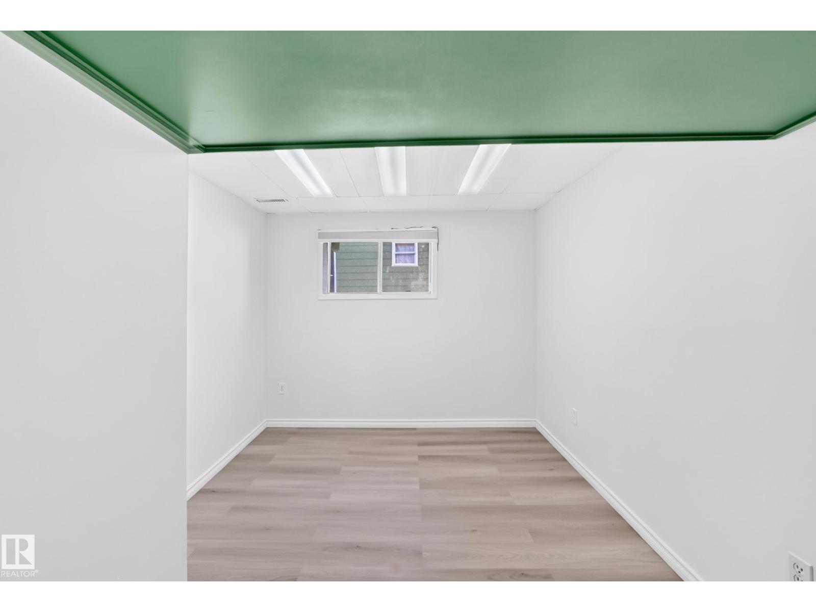 14240 23 ST NW - 30