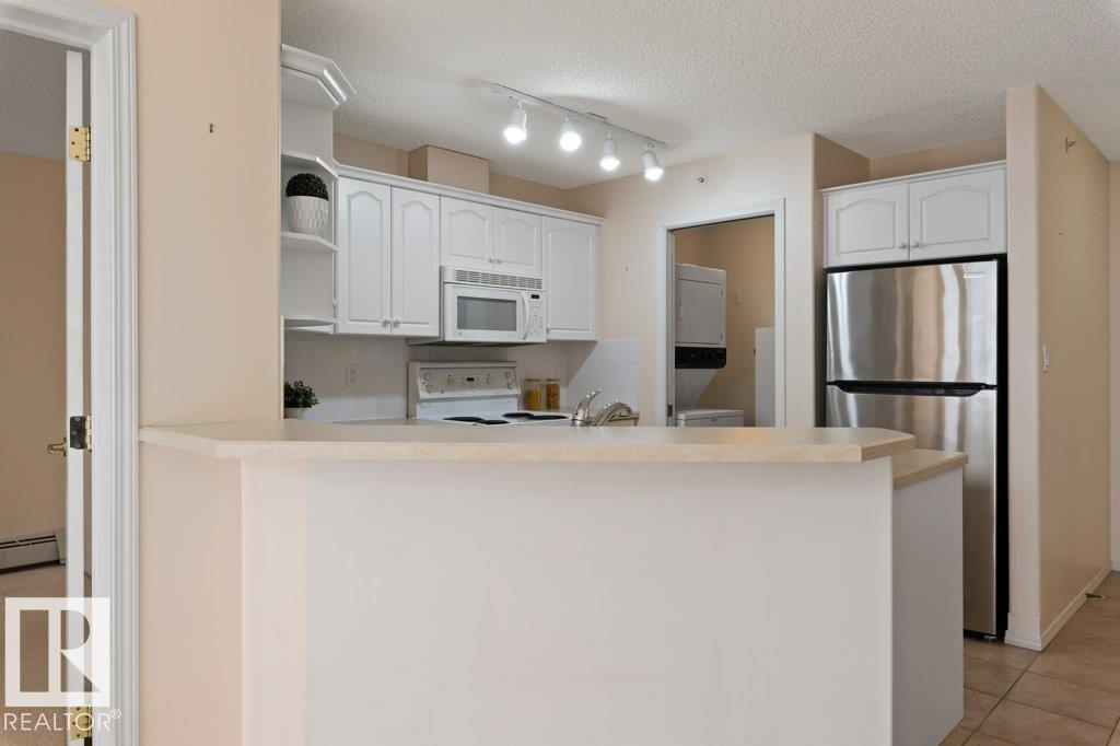 #412 9760 174 ST NW - 15
