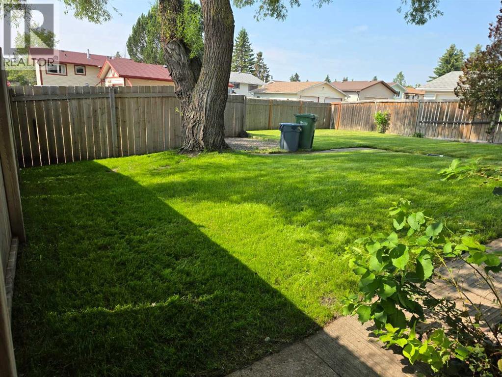 2 Nichols Crescent - 40
