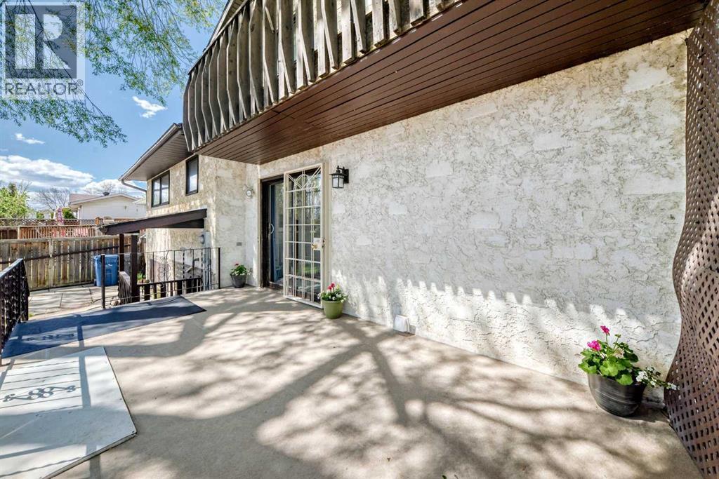 2 Nichols Crescent - 38