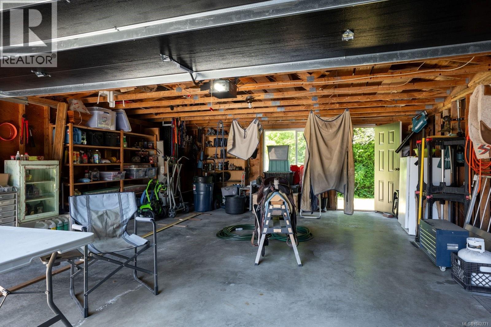 8543 Lochside Dr - 48