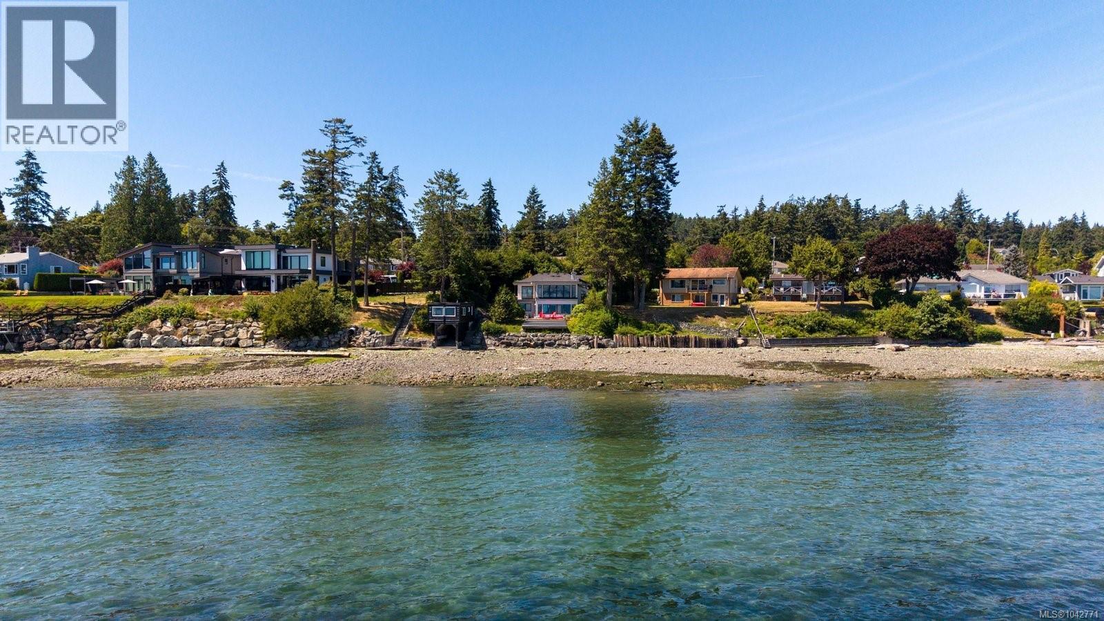 8543 Lochside Dr - 50