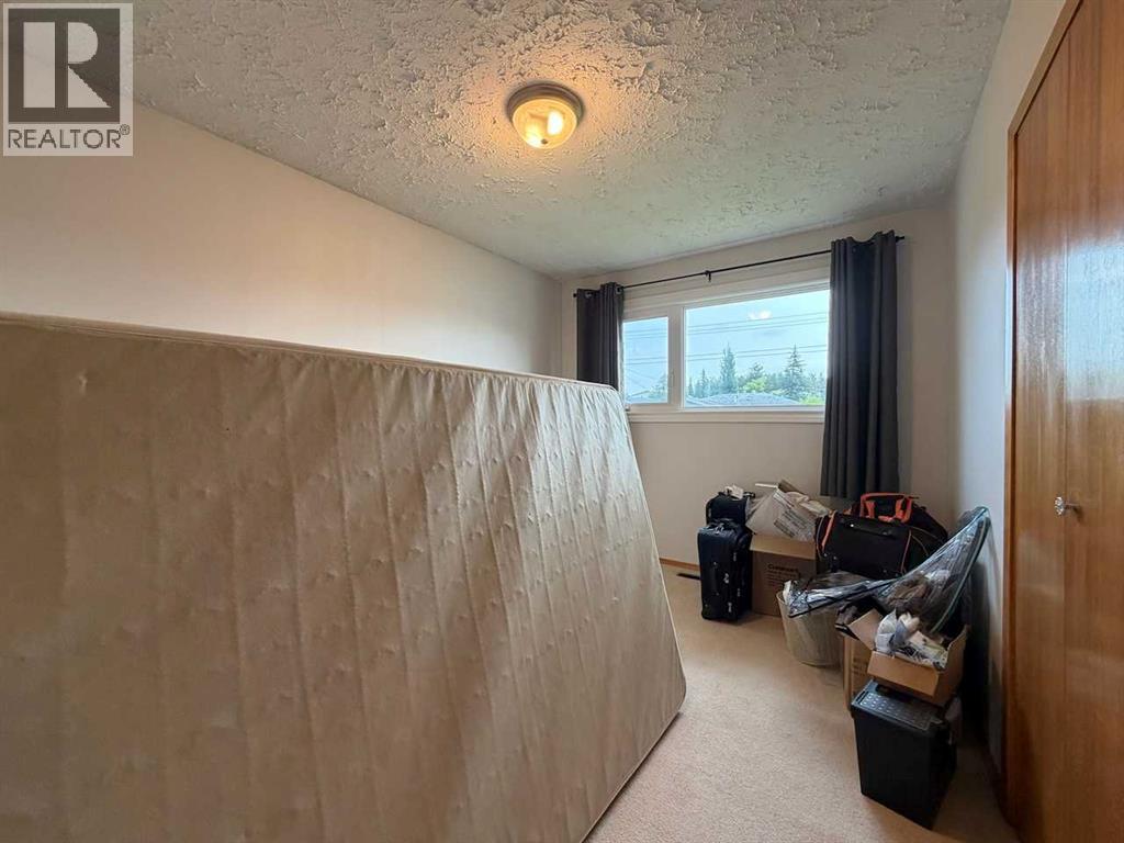 22 Athabasca Drive - 11