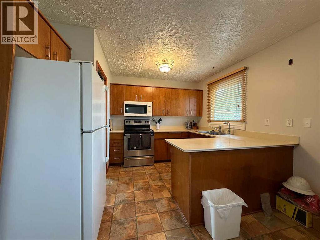22 Athabasca Drive - 8