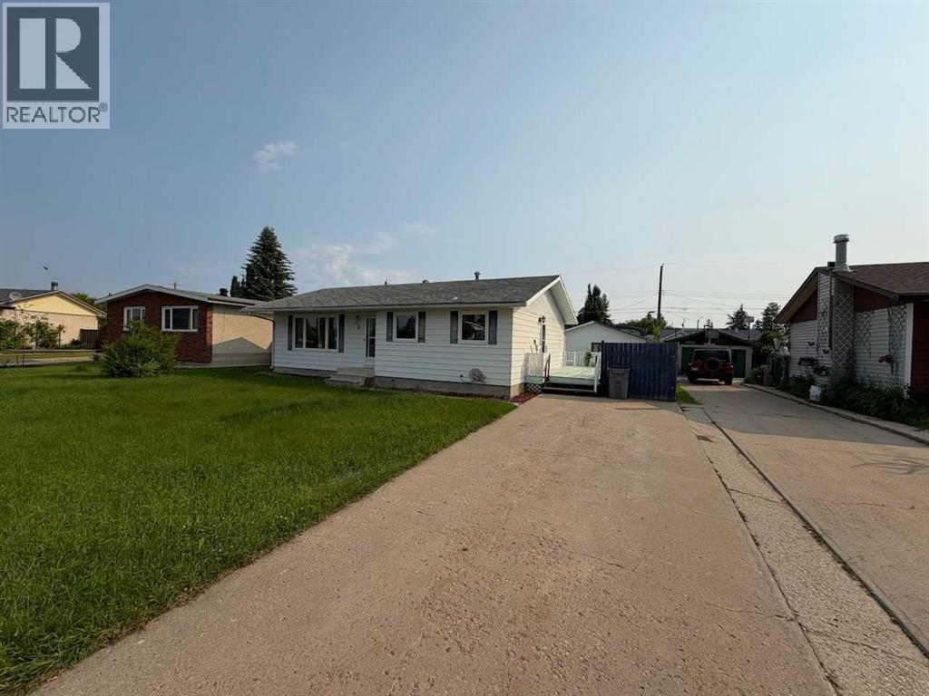 22 Athabasca Drive - 4