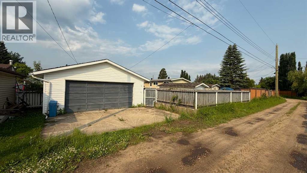 22 Athabasca Drive - 28