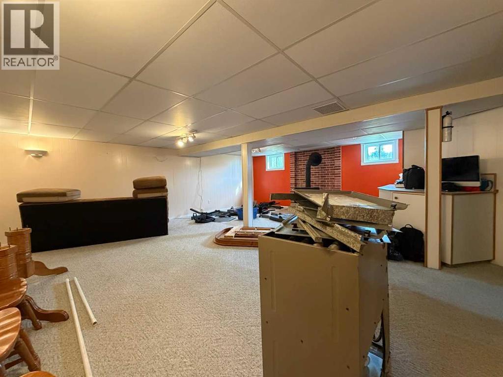 22 Athabasca Drive - 20