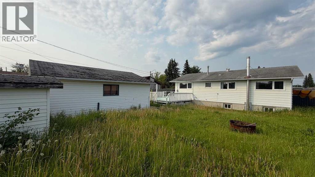 22 Athabasca Drive - 26
