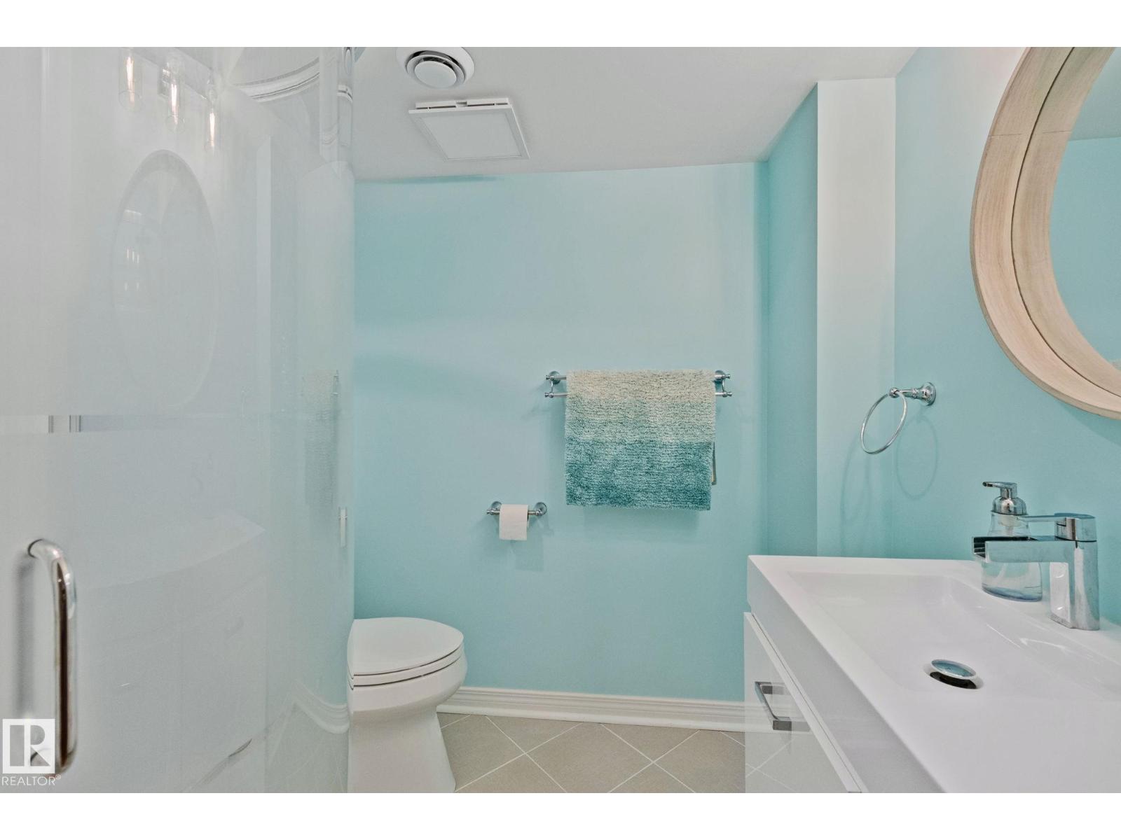 12248 16 AV SW — photo 26