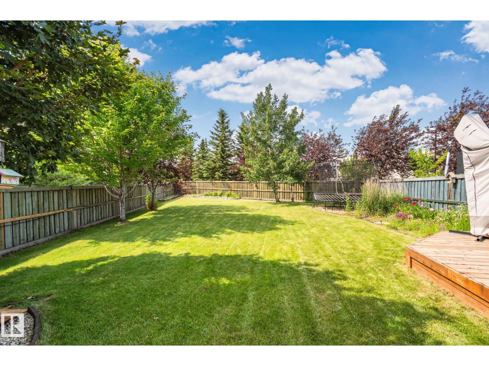 12248 16 AV SW - 30