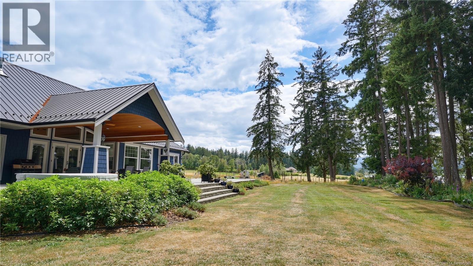 6458 Diana Dr - 34