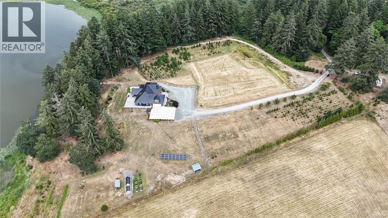 6458 Diana Dr, Duncan