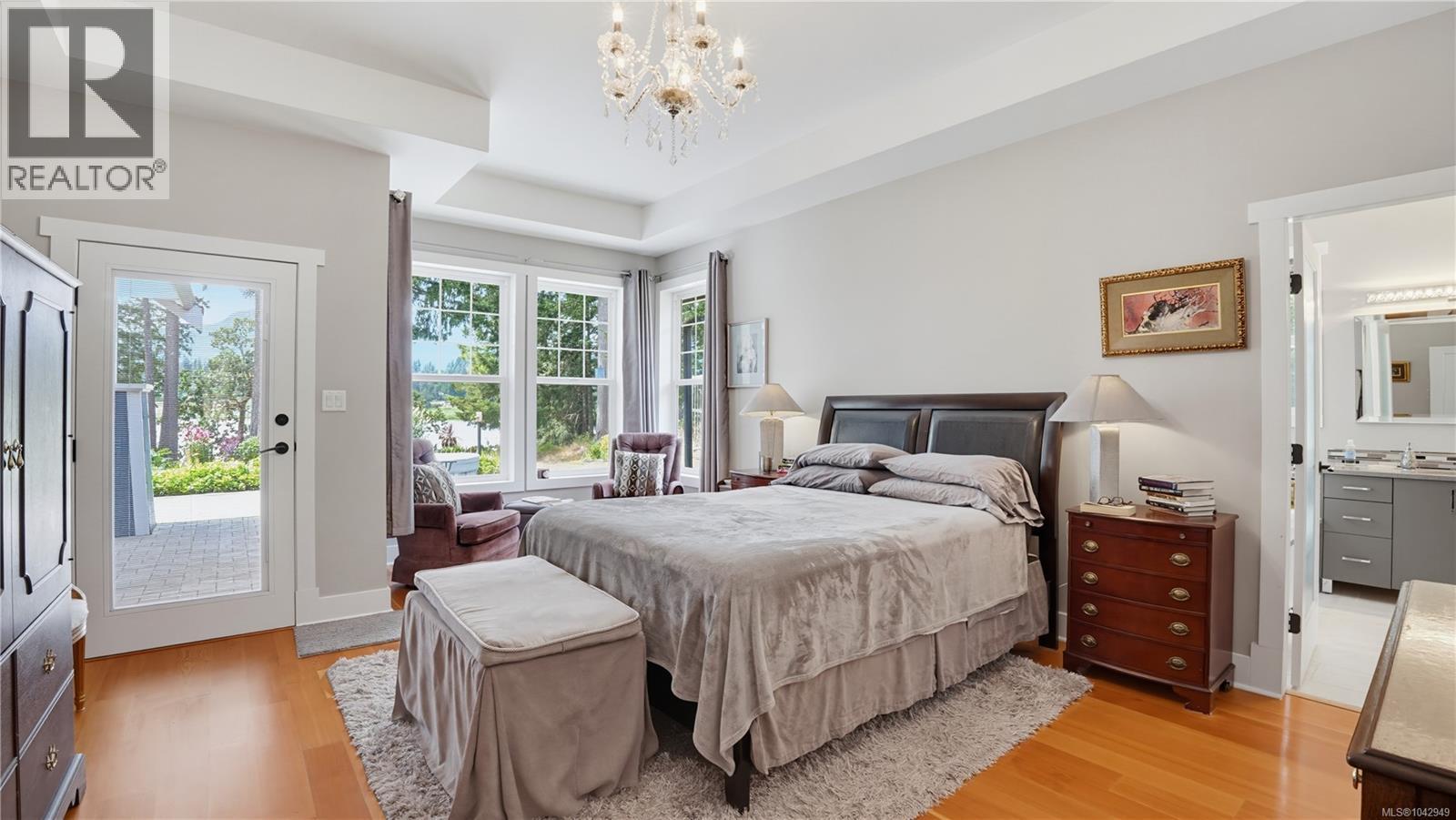 6458 Diana Dr - 18