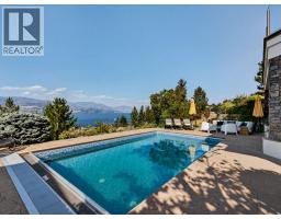  390 Okaview Road, Kelowna