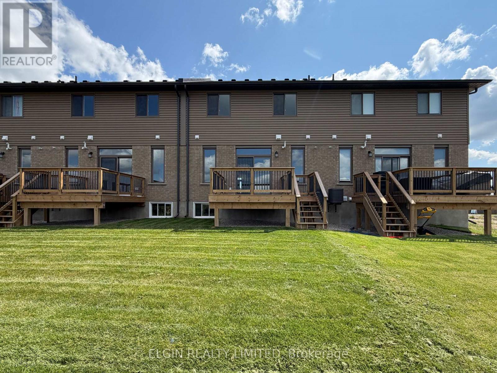 55 WOODCOCK DRIVE - 3