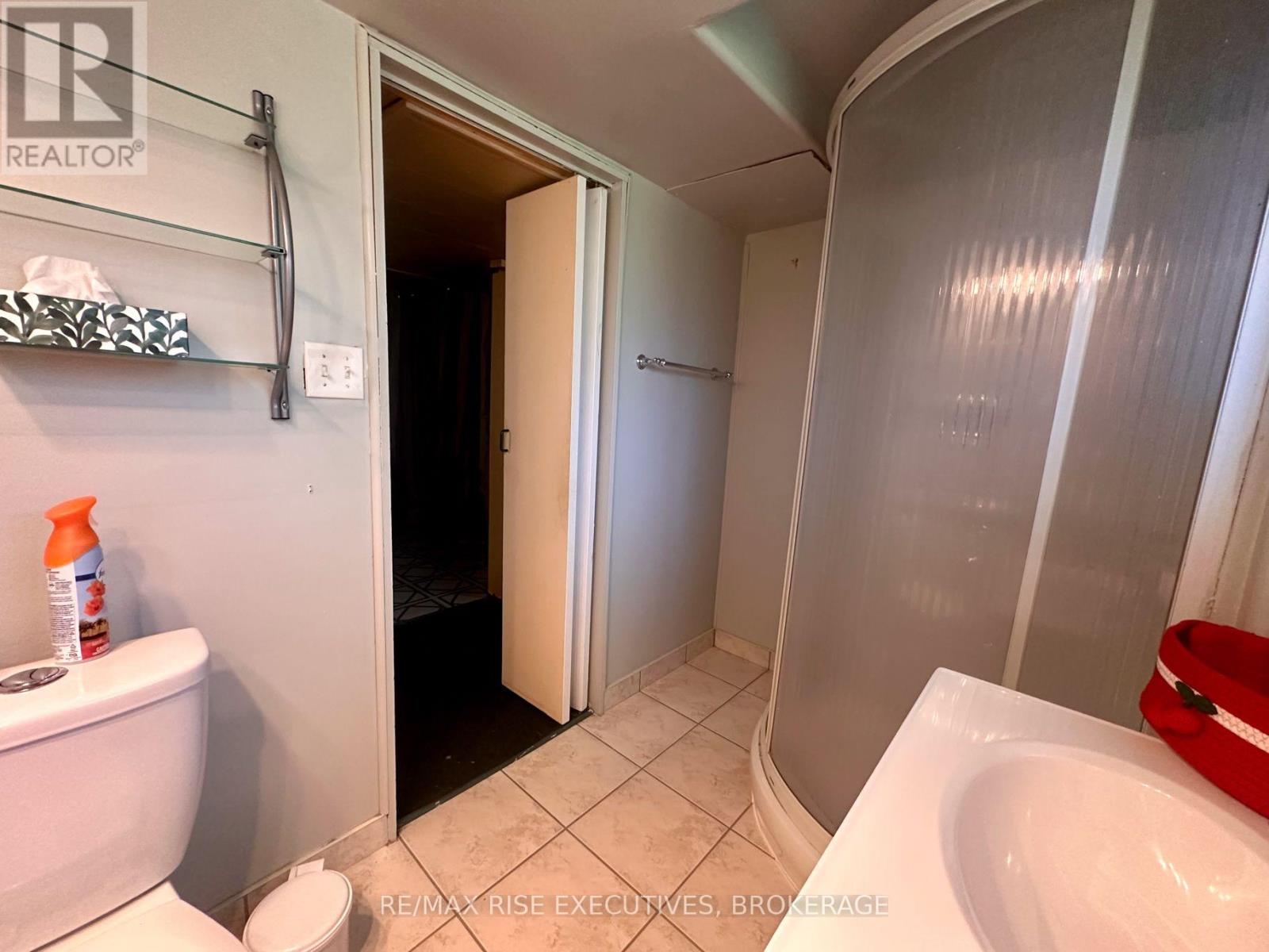 214 AMHERST DRIVE - 11