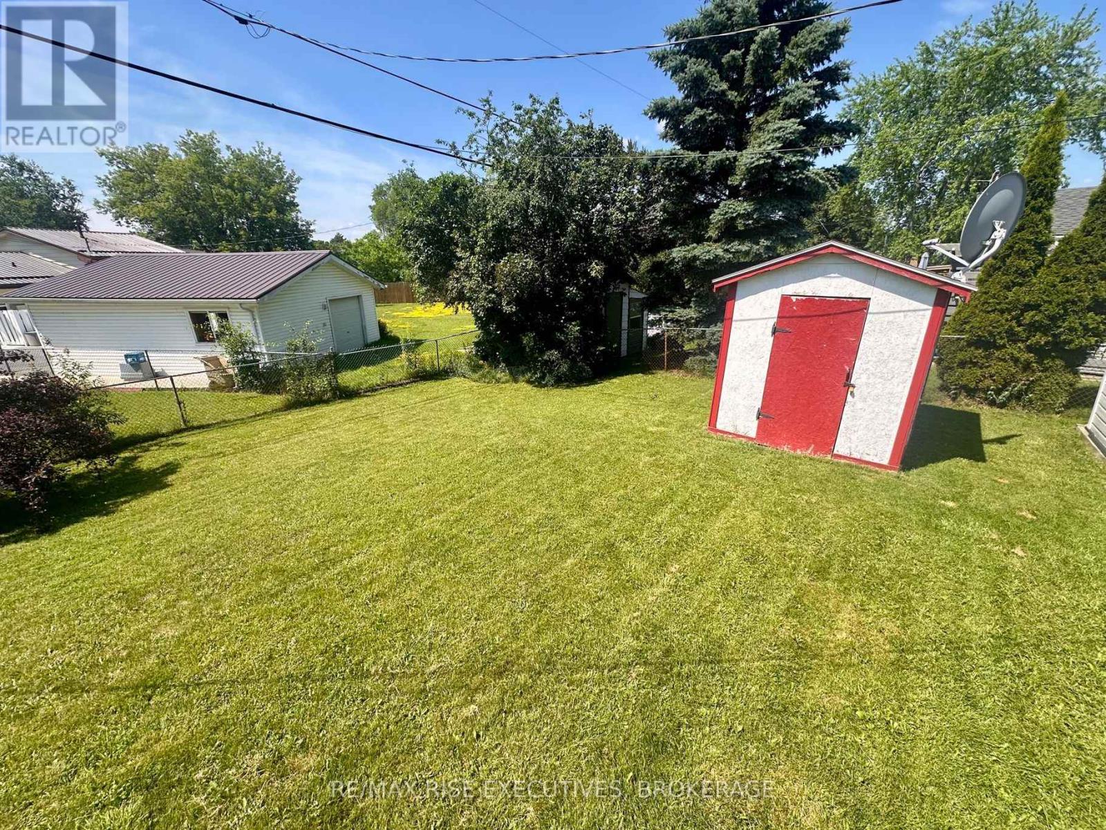 214 AMHERST DRIVE - 21