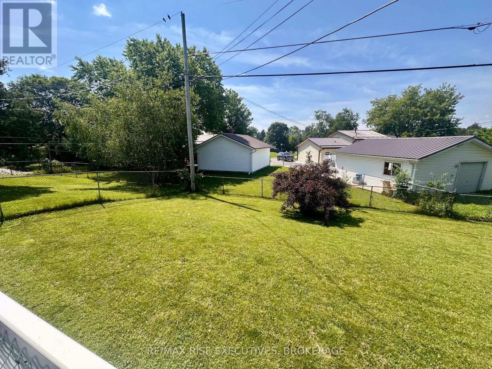 214 AMHERST DRIVE - 22