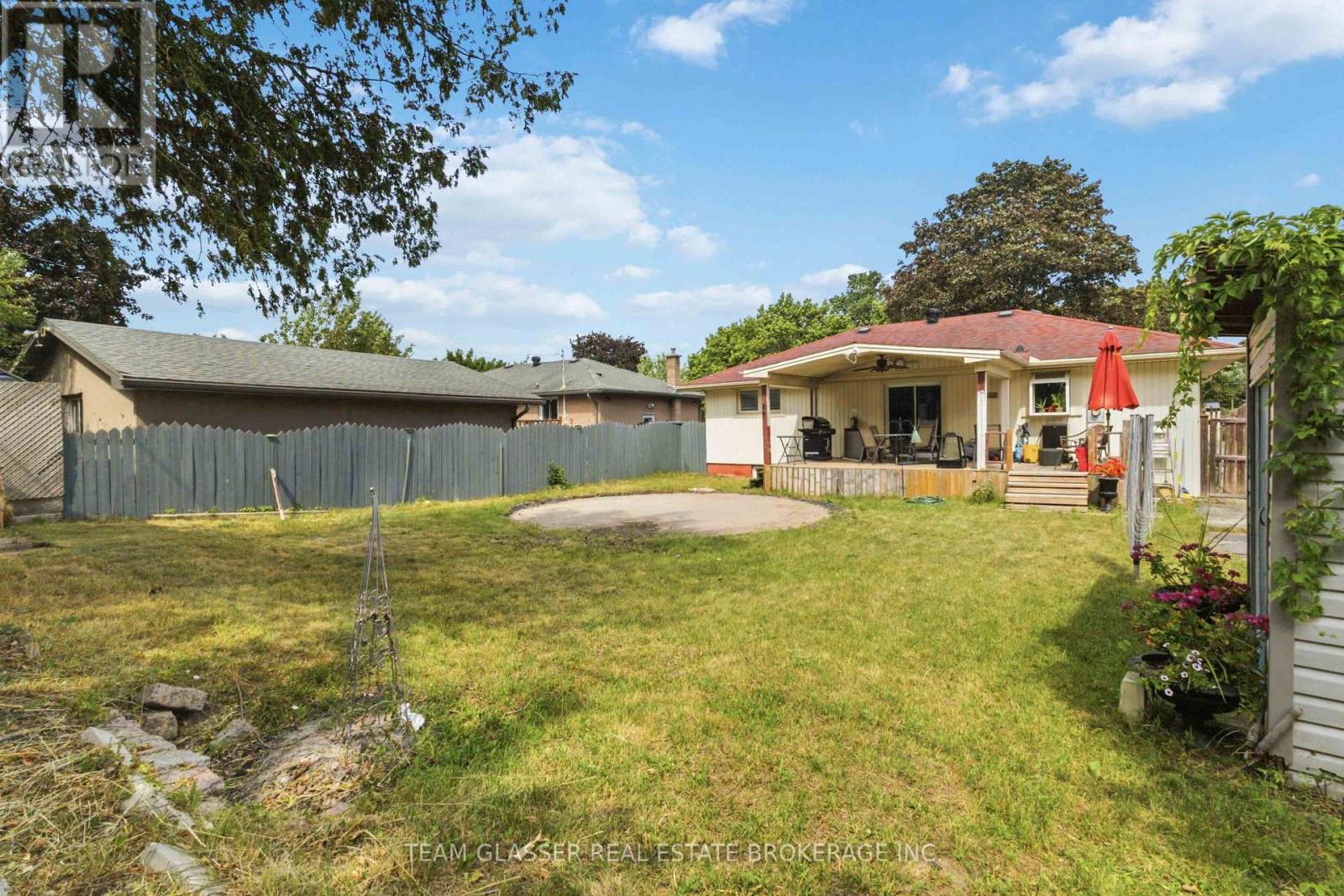 307 TWEEDSMUIR AVENUE - Image 36