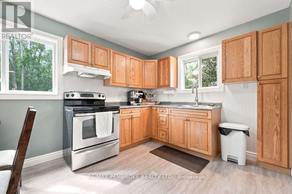 1369 B GREENWOOD ROAD - 14