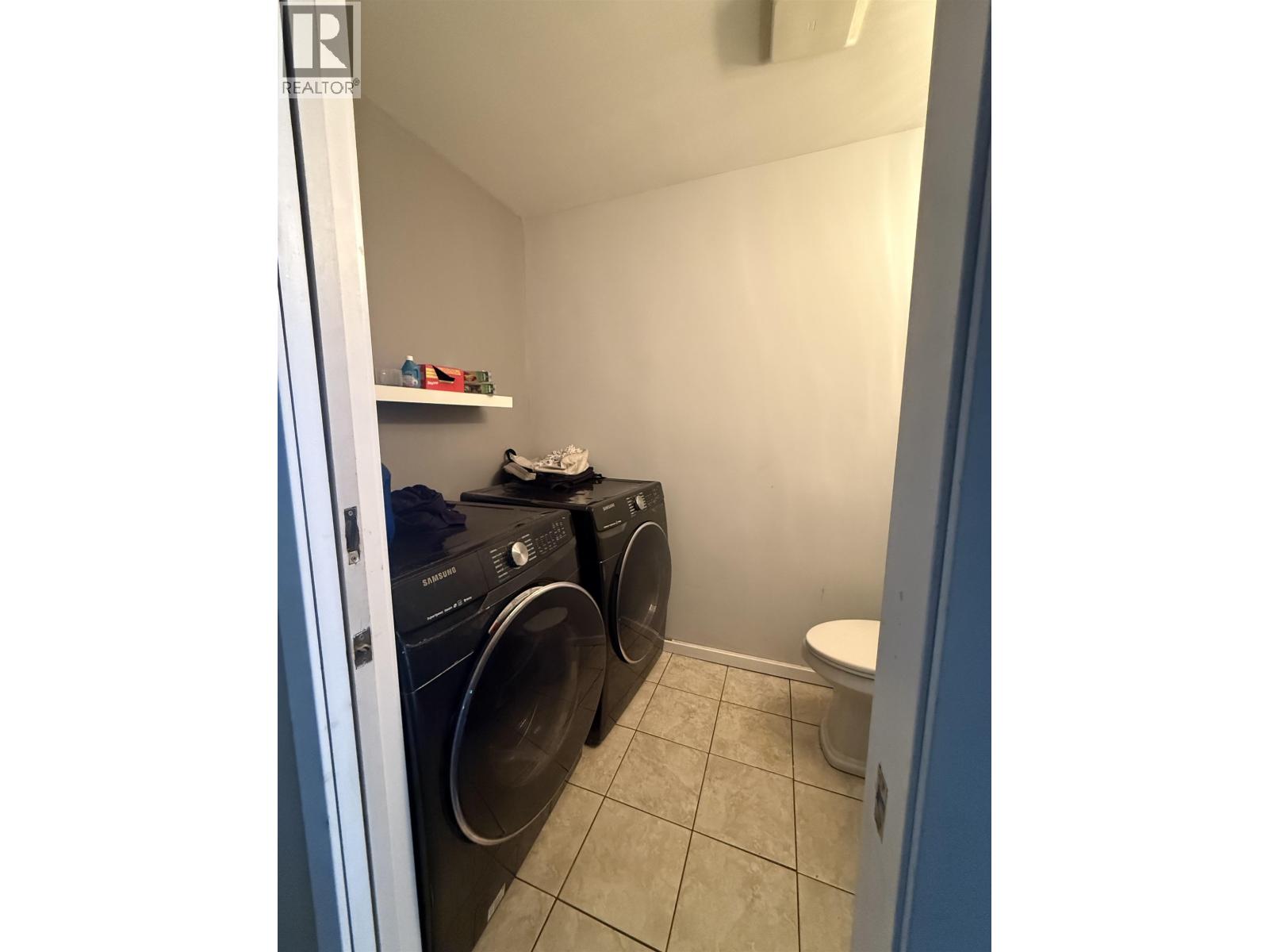 2055-2057 KANATA AVENUE - 11