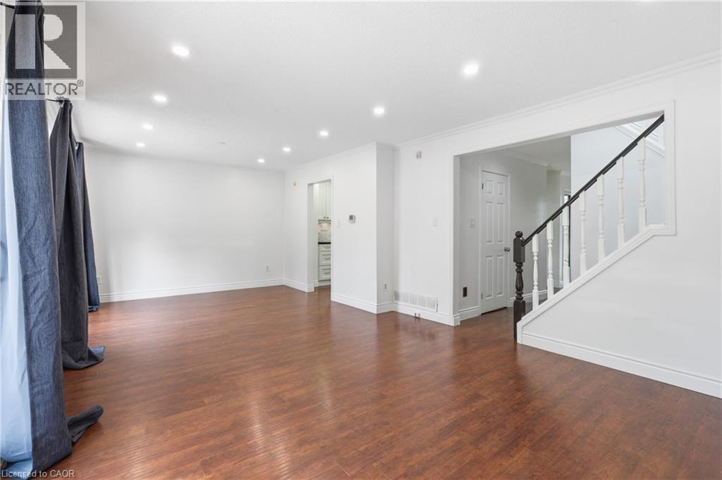 95 BIRCHPARK Drive - 16