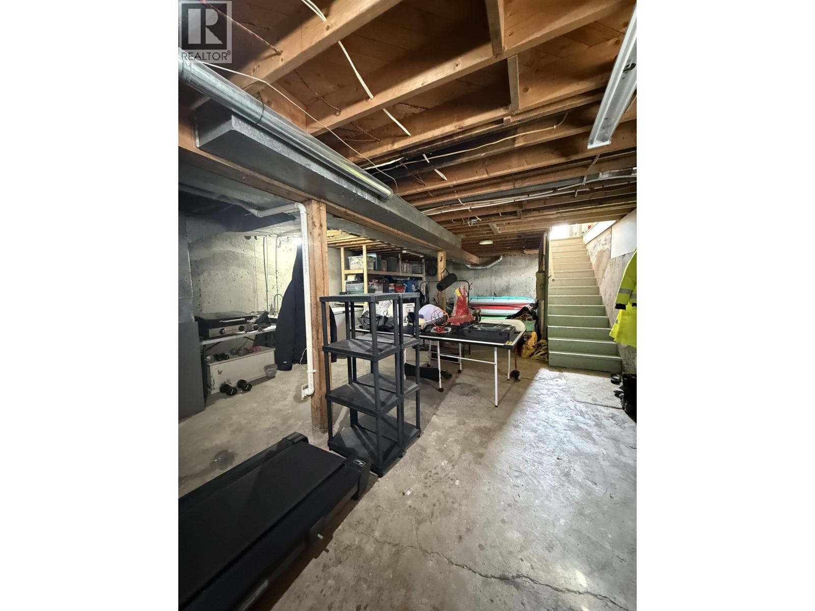2055-2057 KANATA AVENUE - 28