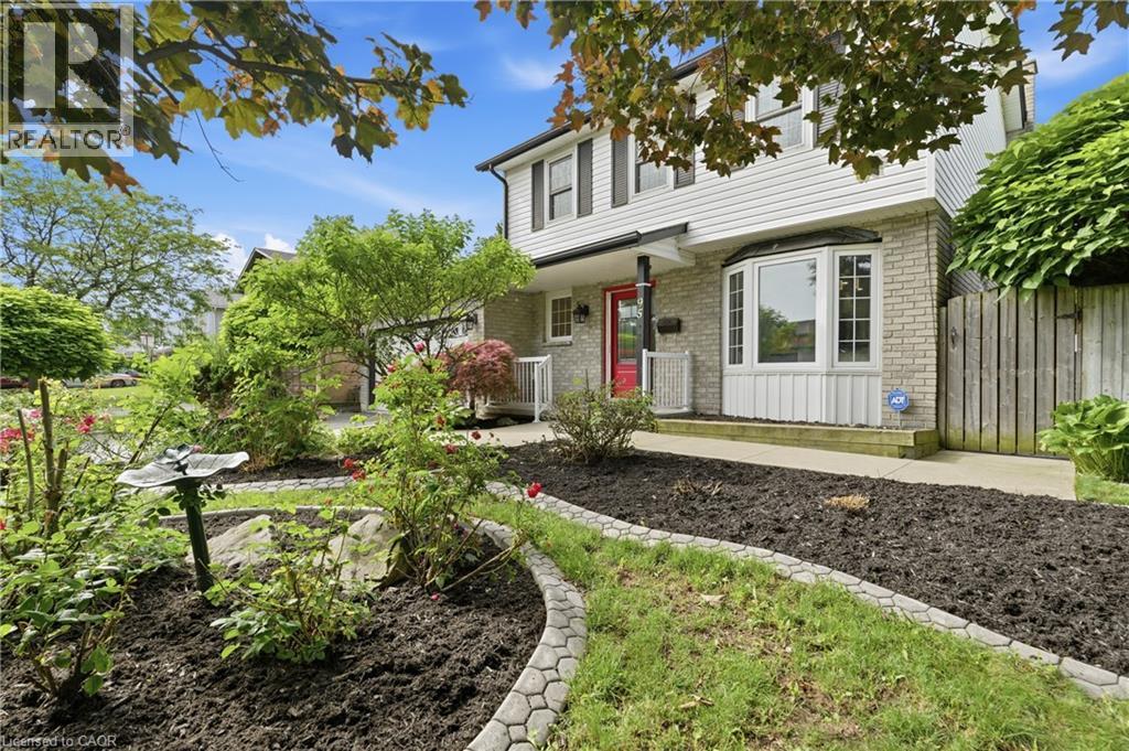 95 BIRCHPARK Drive - 3