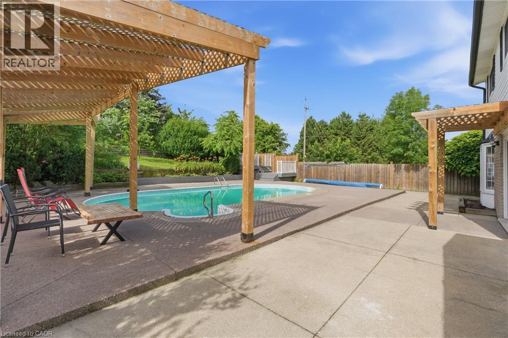 95 BIRCHPARK Drive - 41