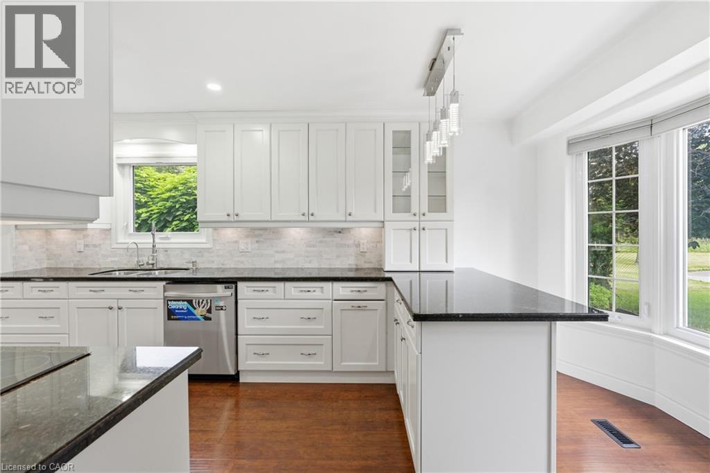95 BIRCHPARK Drive - 6