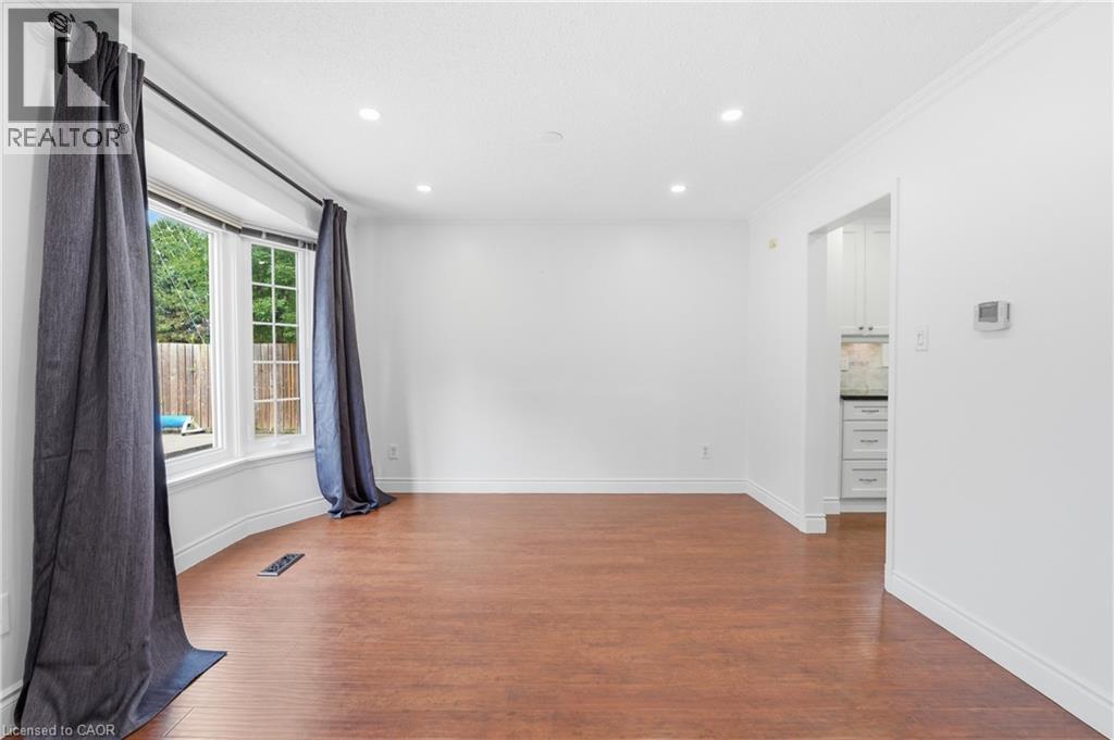 95 BIRCHPARK Drive - 11