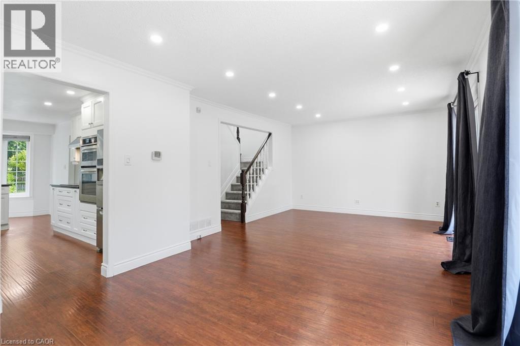 95 BIRCHPARK Drive - 13