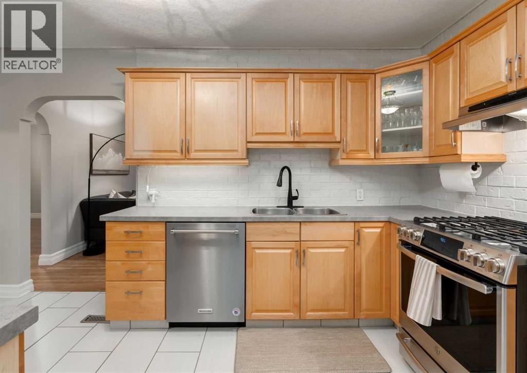 1817 18 Street SW - 16