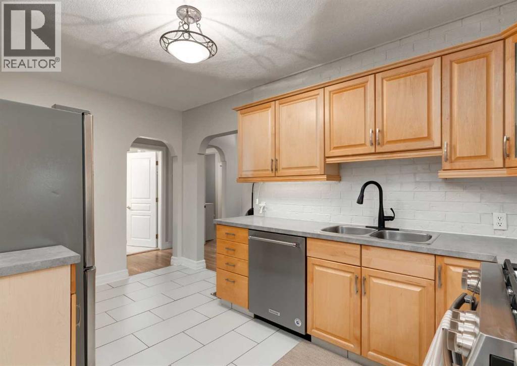 1817 18 Street SW - 17