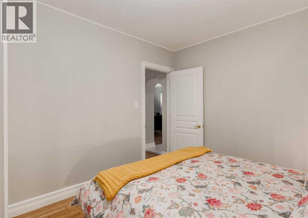 1817 18 Street SW - 21