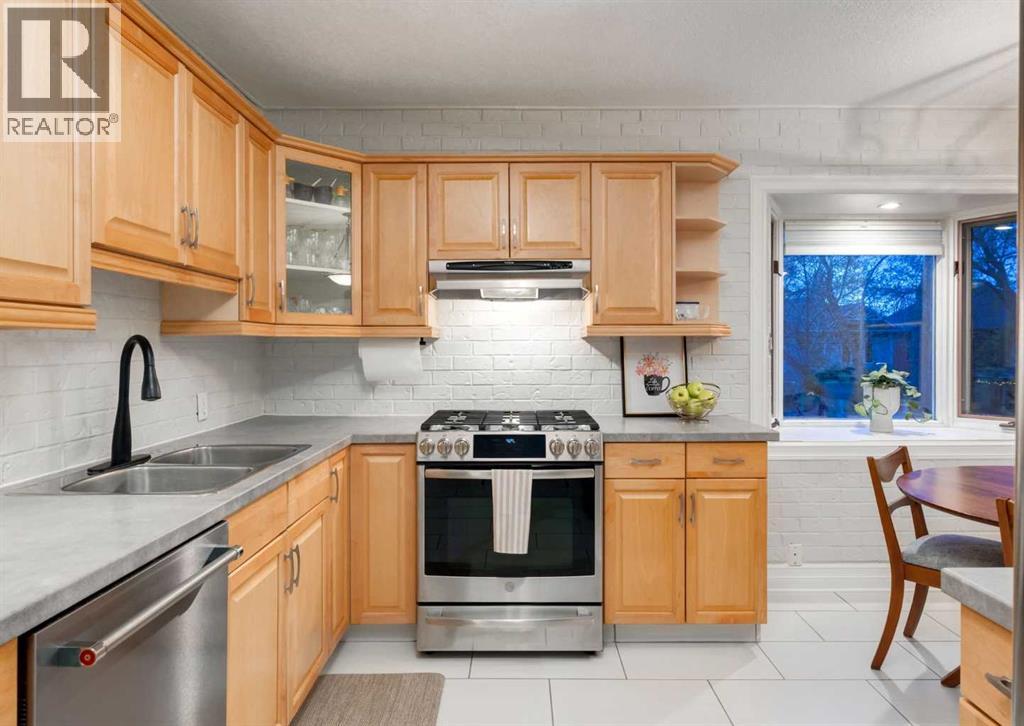 1817 18 Street SW - 12