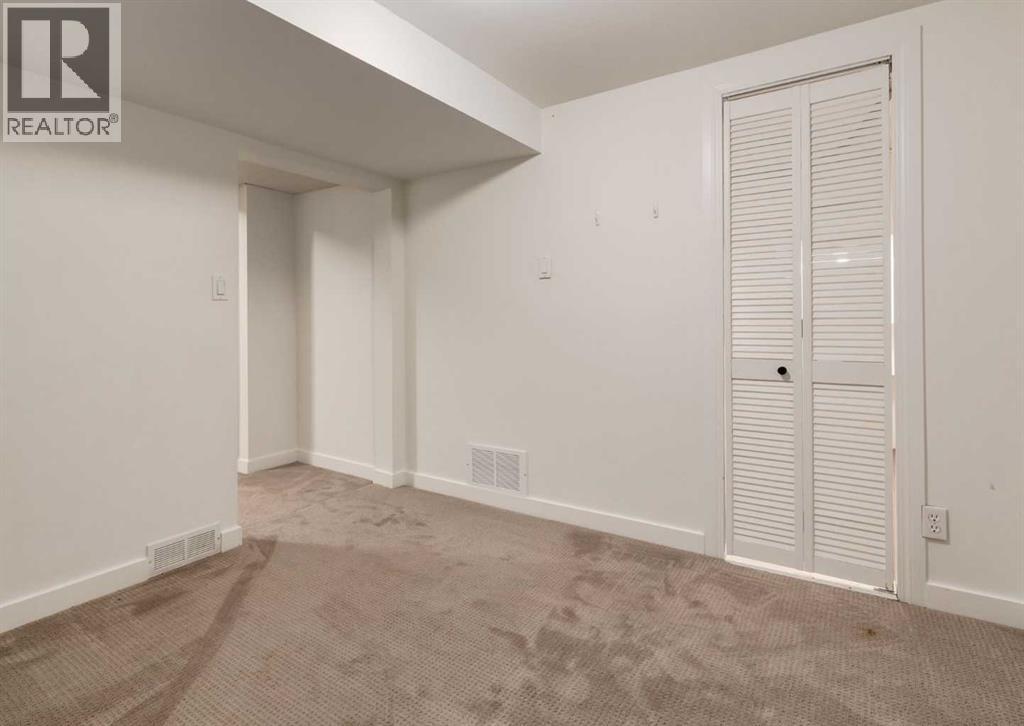 1817 18 Street SW - 34